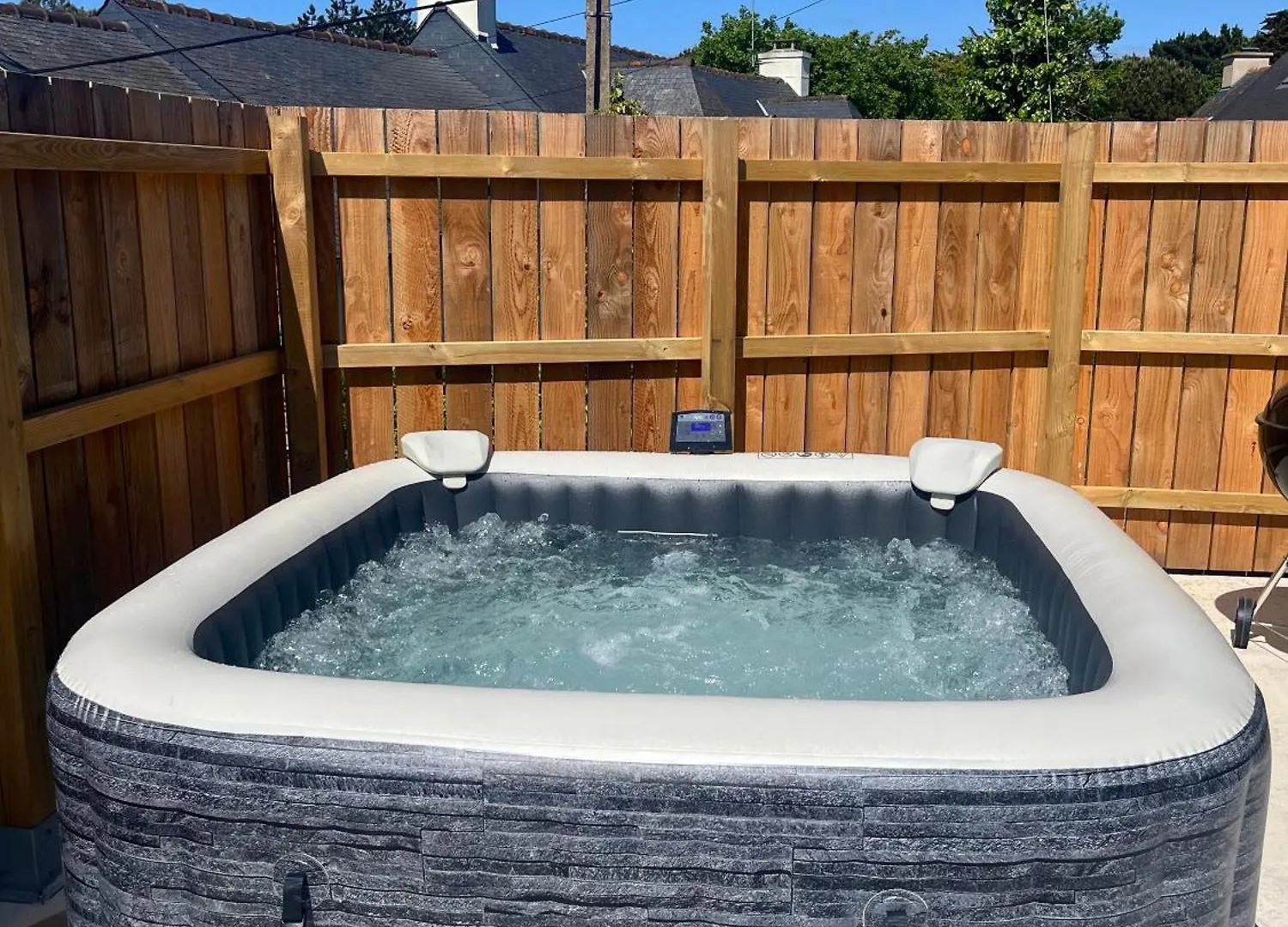 Ideal - Villa, Jaccuzi & Jardin Prive - 1 A 11 Personnes - Proche Plage & Bourg Saint-Lunaire 0*,  France